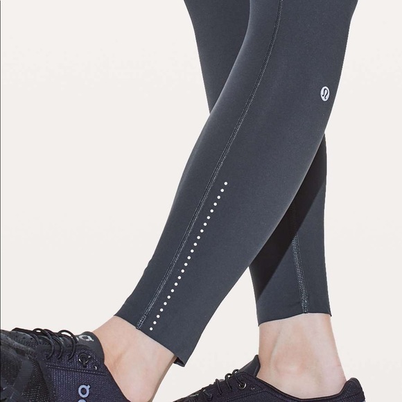 Lululemon Fast and Free HR 7/8 Tight - Picture 2 of 5